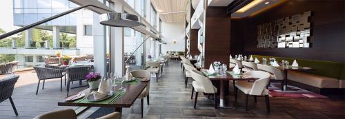 McKinneyu2019s lack of retail and dining options is causing the city to lose out on a substantial amount of sales tax revenue each year, according to a study by The Retail Coach, a company hired by the city to help bring in more retail and dining options.