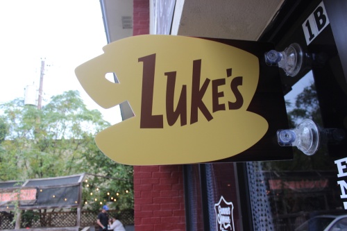 Summermoon Coffee Bar transformed its cafe into Luke's Diner for a day.
