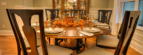 Homeowners preparing for guests during the holiday season from October to January may wonder where to begin if they want to get their houses cleaned and decorated in time for this yearu2019s parties and dinners.