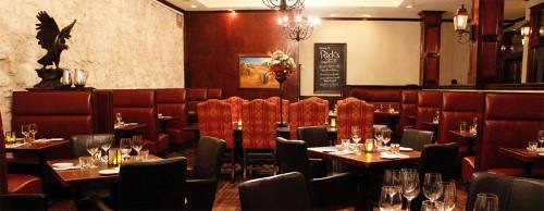 Ricku2019s features public and private dining.