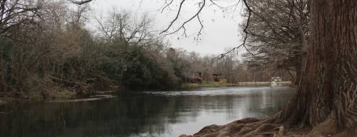 A state Senate bill proposed this morning would transfer ownership of the bed and land along the banks of the San Marcos River within city limits from the state to the city.