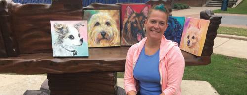 New York City native Leiann Klein paints pet portraits and donates a percentage of her commission to associations for homeless pets.