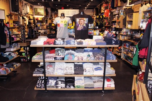 Pop culture gift shop BoxLunch now open on Preston Road's Stonebriar Center