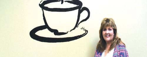 Carolyn Zimmer opened the Charleston Tea Room in 1994, offering salads, sandwiches and soup.
