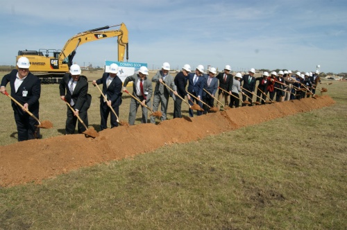 Officials broke ground on the new Baylor Scott & White medical center in Pflugerville on Wednesday.