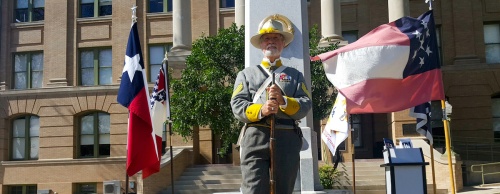 Ret. Col. Shelby K. Little stands outside of the Williamson County Courthouse in Confederate attire to honor his family members who served in the Confederate army during the Civil War.