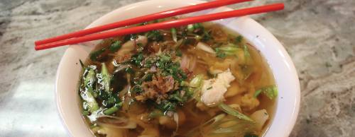 Me Con Bistro, run by two sons and their mother, offers authentic, homemade Vietnamese food to Southwest Austin.