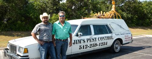 From left to right, AJ Waldrop and Jim Waldrop run Jimu2019s Pest Control.