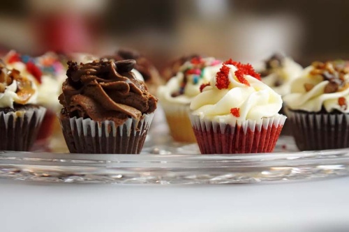 Food Network award-winner opens Baby Cakes Bakery on Hwy. 105 in Conroe