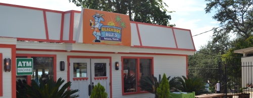 Beachside Billy's holds a benefit event this weekend for people affected by the hurricane.