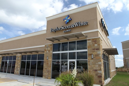 The new Baylor Scott & White clinic aims to serve residents of Oak Hill and Dripping Springs. 