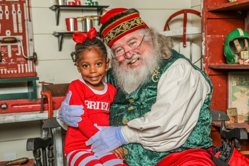 Volunteer McKinney invites guests to spend one-on-one time with Santa Nov. 24-Dec. 17.