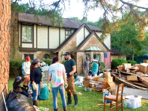 Volunteers from Houston Northwest Church help families clean out homes after Hurricane Harveyu2019s flooding. Dozens of local churches are part of Cy-Hopeu2019s Disaster Recovery Network.