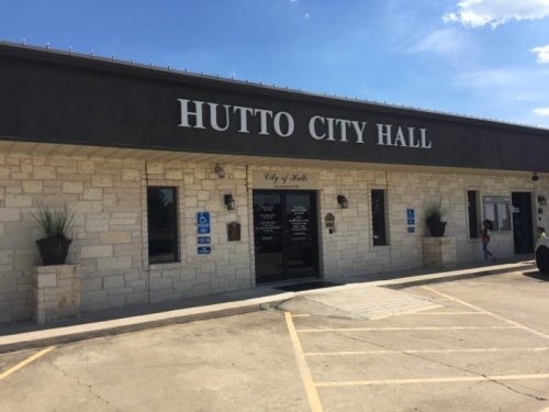 Hutto City Council members and the mayor may vote on their compensation Thursday.