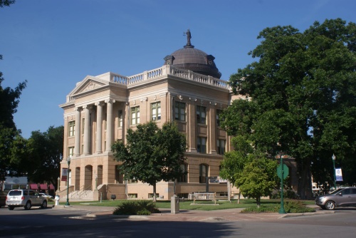 The Williamson County Courthouse on the Georgetown Square