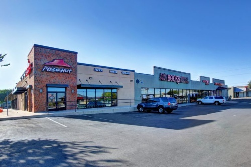 NAI Partnersu2019 Investment Fund II, a Houston-based real estate firm, now owns a San Marcos shopping center that features Pizza Hut, Half-Price Books and Nationwide Insurance.