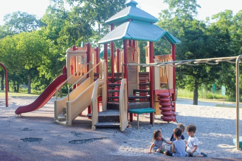 Gracywoods Park received a grant for a new playground from the Austin Parks Foundation in November 2017, and it will be completed in late 2018. 