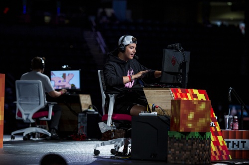 Popular gamer known as PrestonPlayz took part in a esports tournament at the Dr Pepper Arena benefitting the National Breast Cancer Foundation based in Frisco.