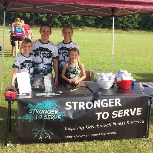 Founders Jeff and Teri Schmidt (center) began Stronger to Serve in Montgomery County in 2017 with the idea of combining physical activity with community involvement.