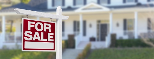 Richardson home prices were up slightly in April compared to the same time last year.