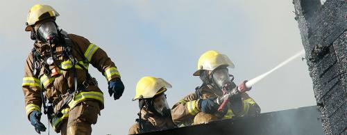 An appeals court ordered Houston Professional Firefigthers Association and The Houston Police Officers Union along with the City of Houston to enter mediation over Proposition B dispute.