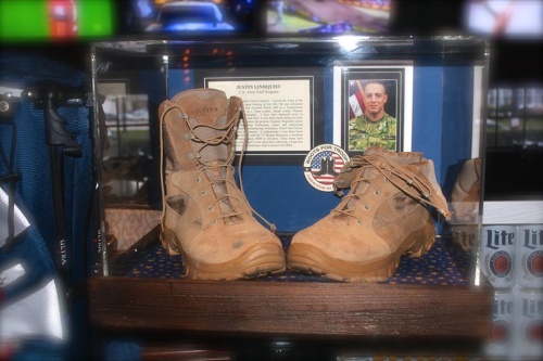 Threaded Lines hosts a sale this weekend, and a portion of proceeds will go toward Boots for Troops, a nonprofit that sends care packages and combat boots to active military overseas.