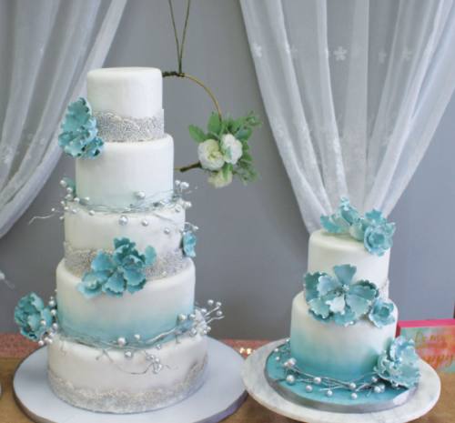 Free cake tastings are available for customers in need of cakes for a special event.