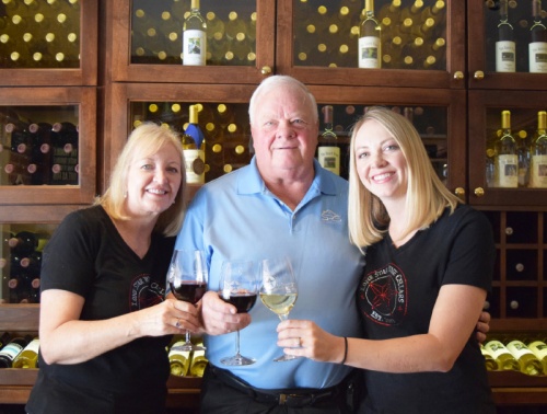 Lone Star Wine Cellars is family-owned and -operated by Deanna and Ron Ross and their daughter Becky Ross Dunphy.