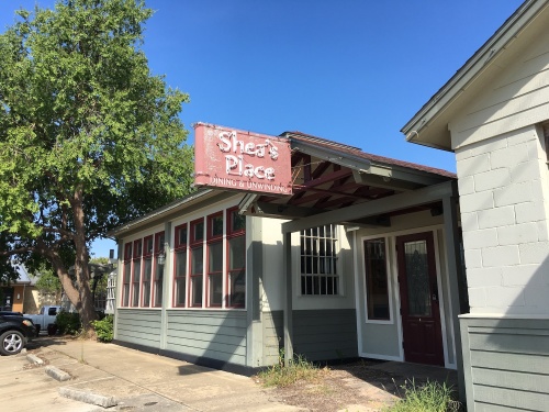 AJ's Bar and Grill is opening in the space formerly occupied by Shea's Place. 