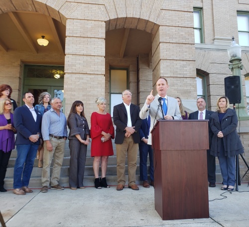 Seven area chambers of commerce announced support for the proposed Williamson County roads and parks bond. 